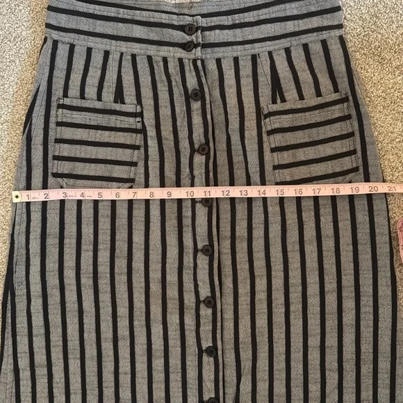 Ace & Jig Gray and Black Striped A-Line Button-Front Skirt - Picture 4 of 7